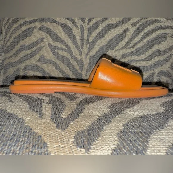 Tory Burch Tan Sport Leather Slides with Gold Detailing Double T size 7 - Picture 6 of 12
